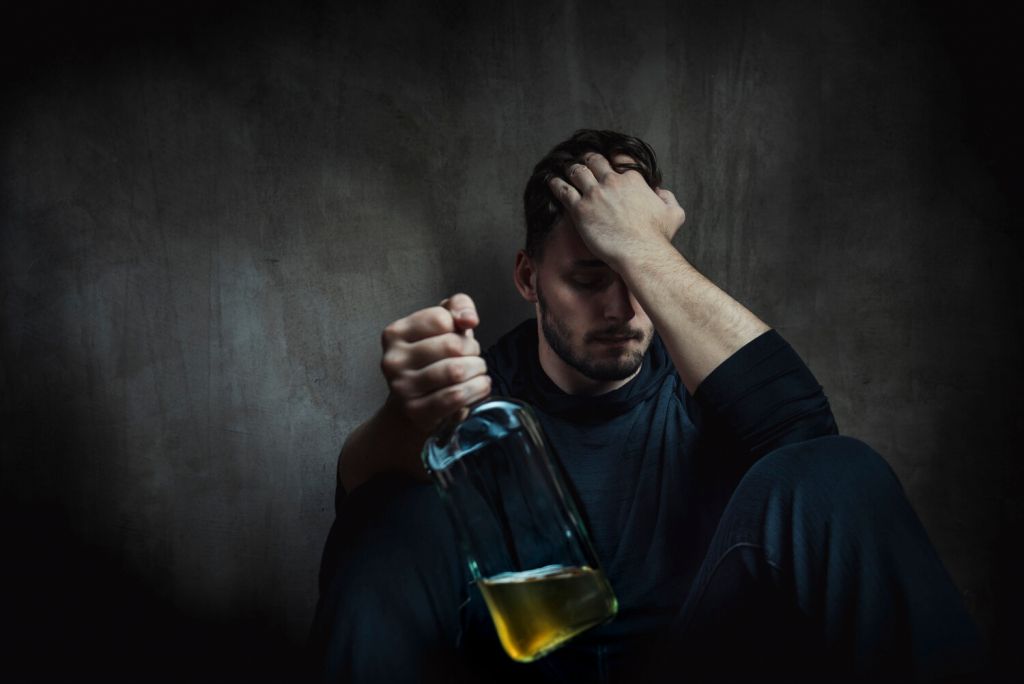 Алкогольная деградация и ее проявления
